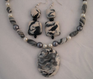 Marble Jewelry Set Close Up